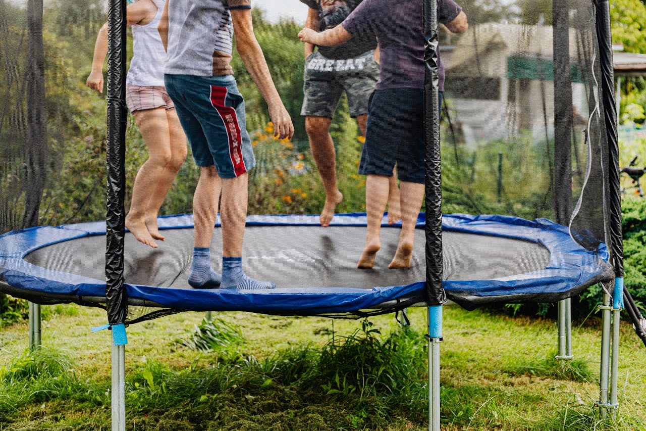 Welke trampolinemaat past echt in jouw tuin? Zo kies je goed
